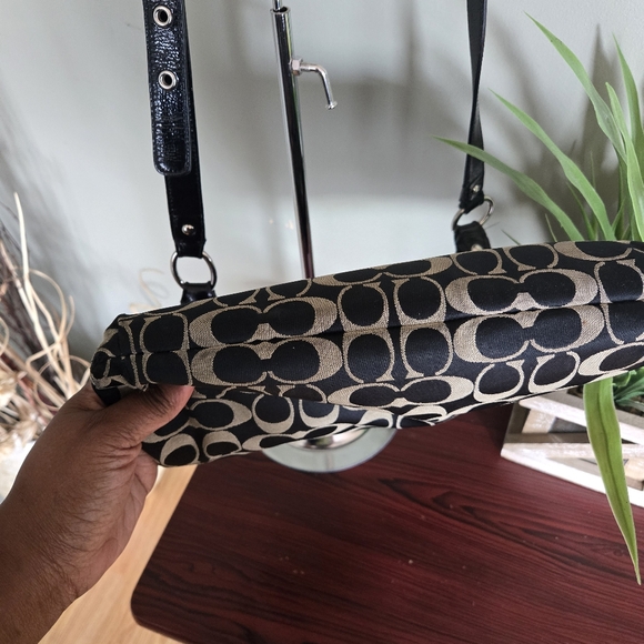 Coach Penelope Signature Sateen Hippie Crossbody Bag Black/Tan - Picture 5 of 11